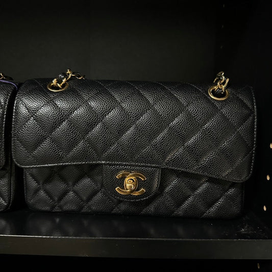 Chanel Classic Flap Bag Vintage Small Black Leather