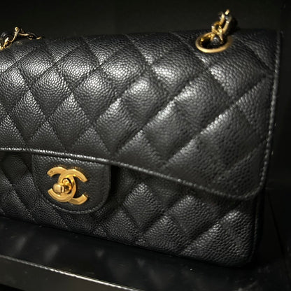 Chanel Classic Flap Bag Vintage Small Black Leather