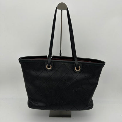 Chanel Black Leather Quilted Shoulder Bag Medium