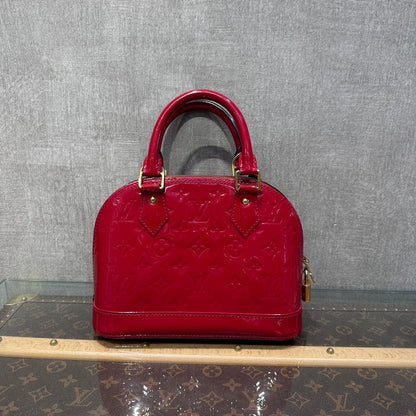 Louis Vuitton Vernis Alma BB Red Leather Handbag 23x17x11cm
