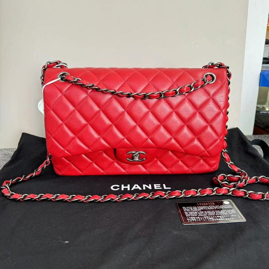 Chanel Classic Flap Bag Red Quilted Leather Medium Size