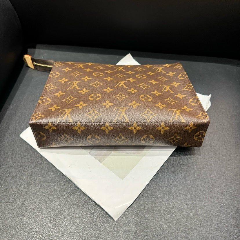 Louis Vuitton Monogram Brown Clutch Bag