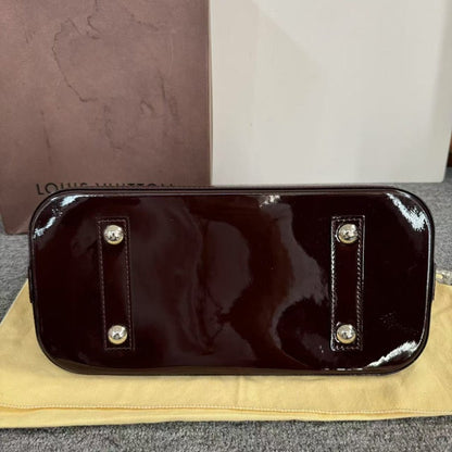 Louis Vuitton Alma Bag Amarante Handbag