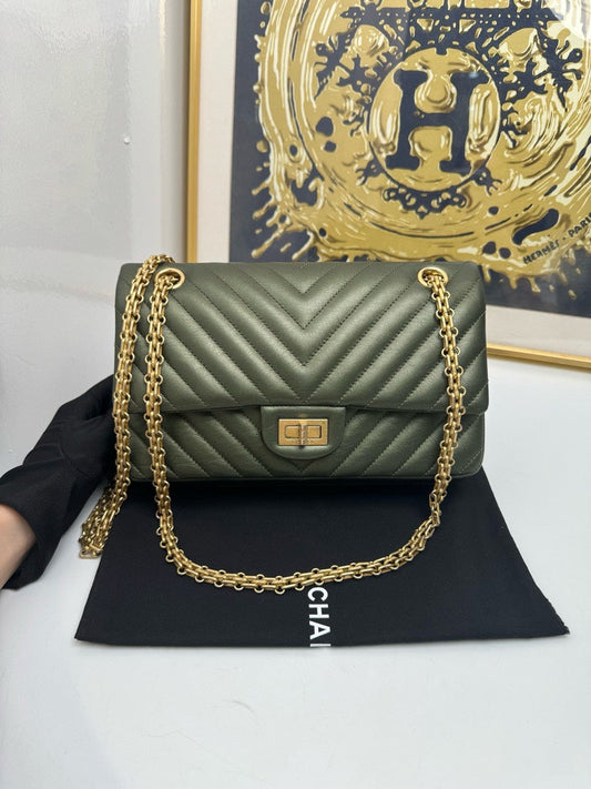 Chanel . Small Olive Green Handbag