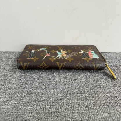 Louis Vuitton Monogram Illustration Brown Clutch