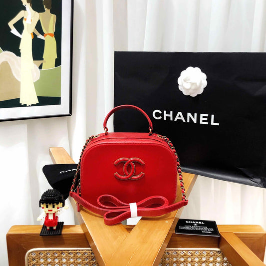 Chanel Red Leather Camera Bag - Preloved