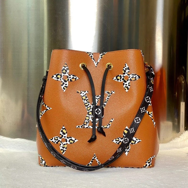 Louis Vuitton Giant Jungle Neoneo Brown Bucket Bag