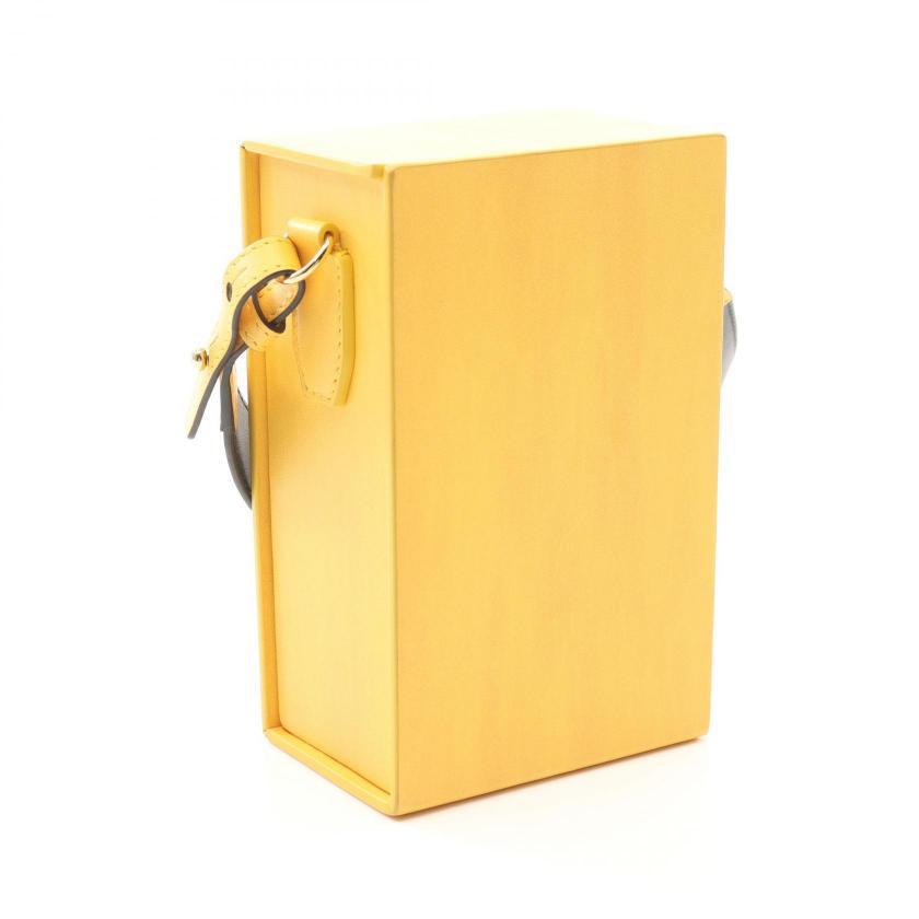 FENDI Box Shoulder Bag Leather Yellow - Excellent Condition