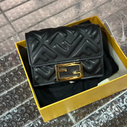 Fendi Black Leather Wallet - Pre-loved