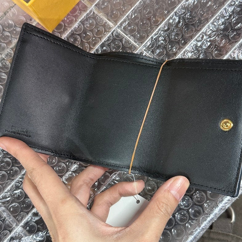 Fendi Black Leather Wallet - Pre-loved