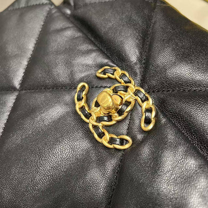 Chanel  Flap Bag Black Leather Shoulder Bag Medium
