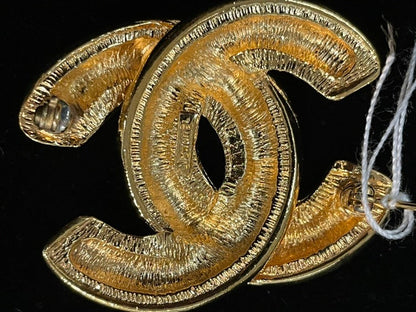 Chanel CC Logo Gold Brooch