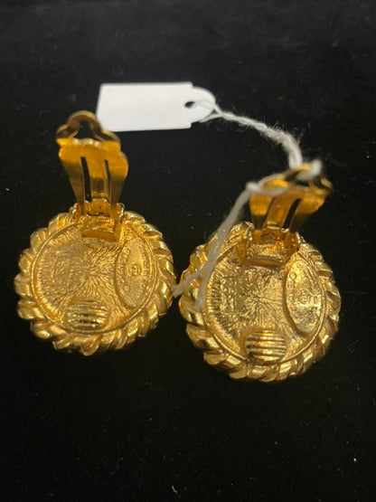 Chanel Vintage Clip-On Earrings Gold Pearl Style
