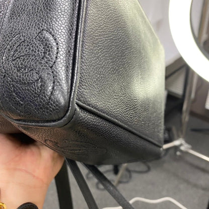 vintage Chanel bucket bag E