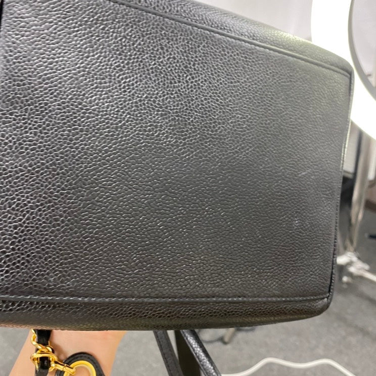 vintage Chanel bucket bag E