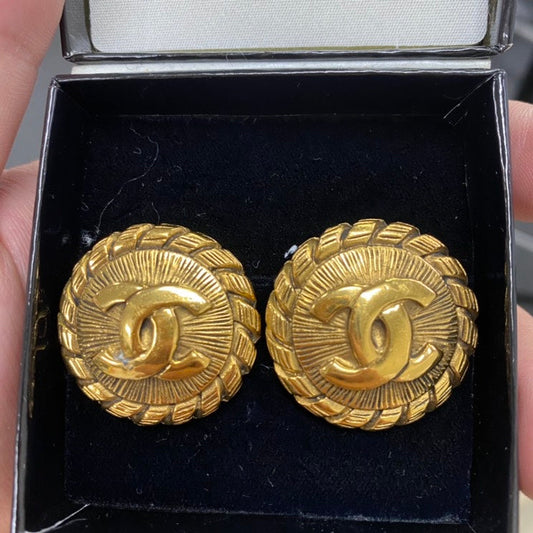 vintage Chanel earrings E