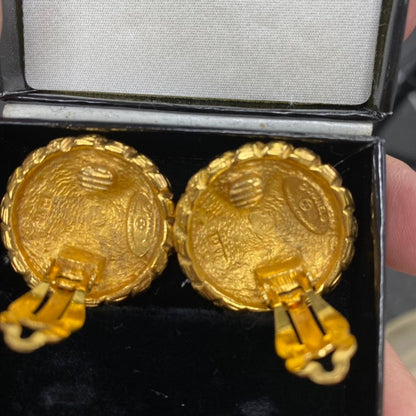 vintage Chanel earrings E