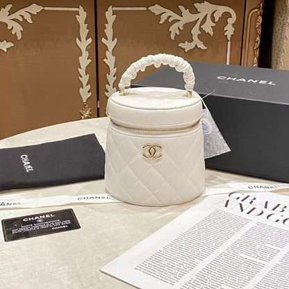 Chanel Vanity Case White Quilted Leather Handbag
