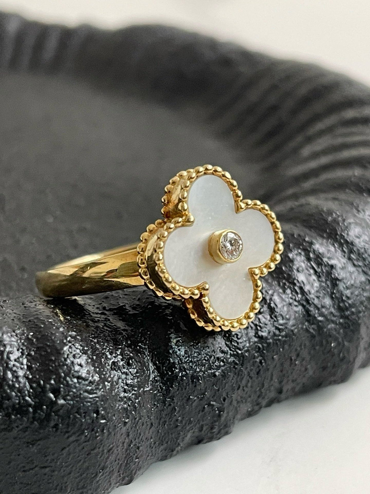 Preloved💕 Van Cleef & Arpels Vintage Alhambra Ring (size ) #