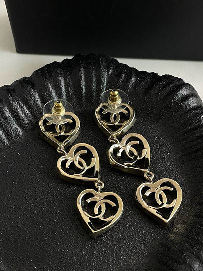 Un🆕 Chanel P Triple Hollow Heart Earrings #