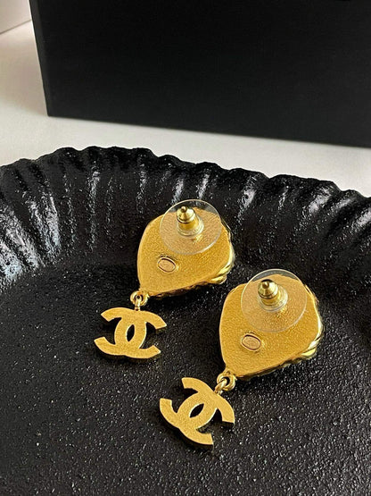 Un🆕 Chanel P Lion Head CC Earrings #