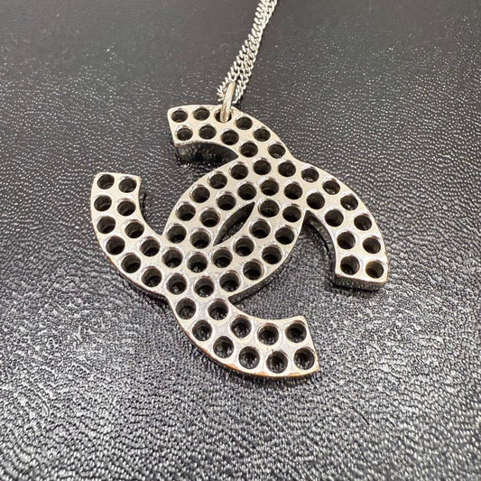 Preloved Chanel Coco Necklace 05P FM0014 Silver Pendant
