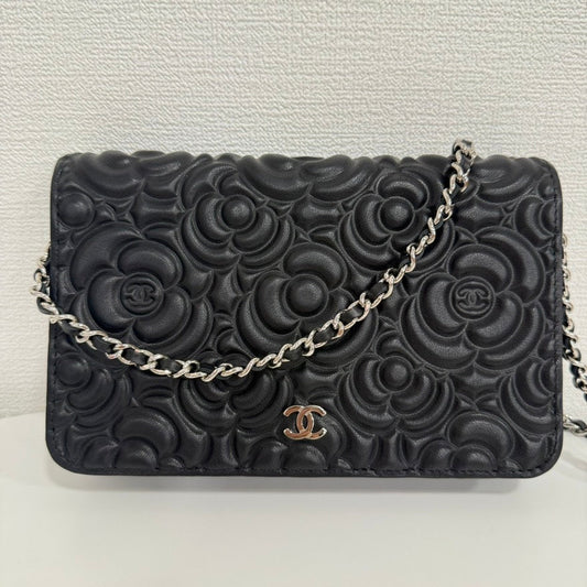 Preloved Chanel Camellia Calfskin Wallet on Chain FM Black Leather Crossbody Bag