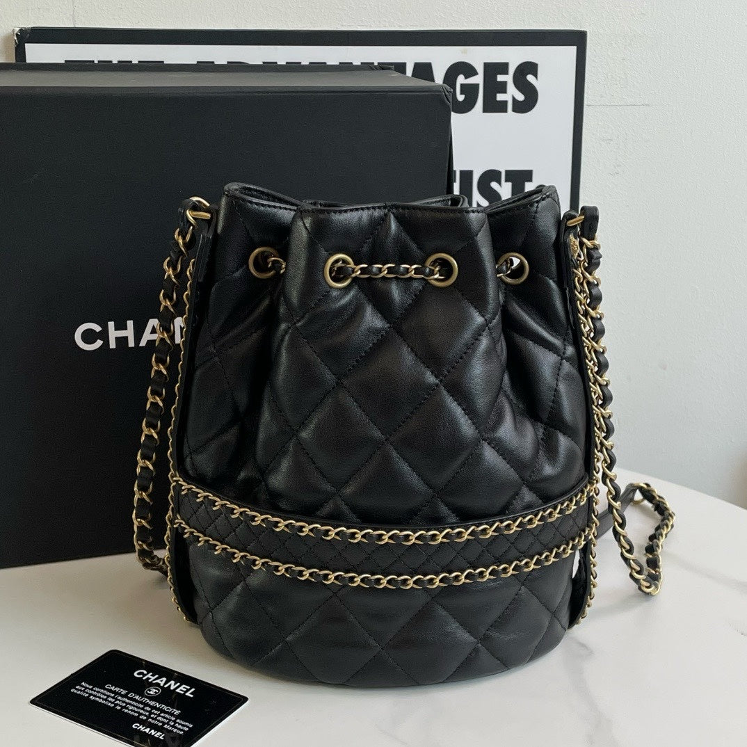 Un🆕 Chanel K Bucket Bag () #