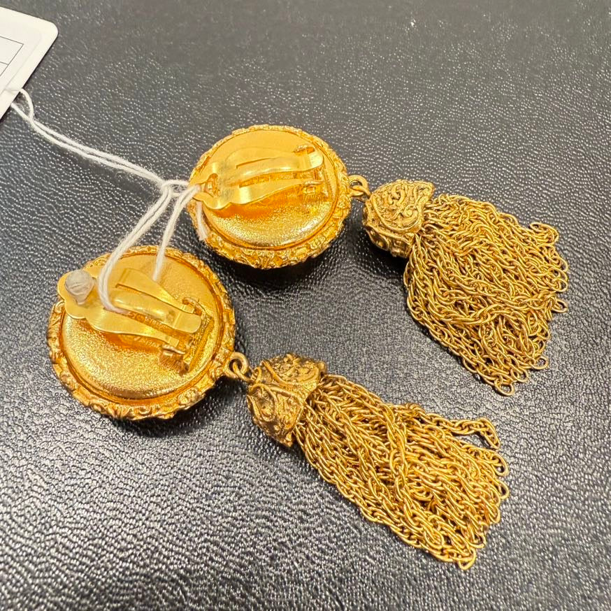 Vintage Chanel Coco Lava Tassel Clip-on Earrings A FM