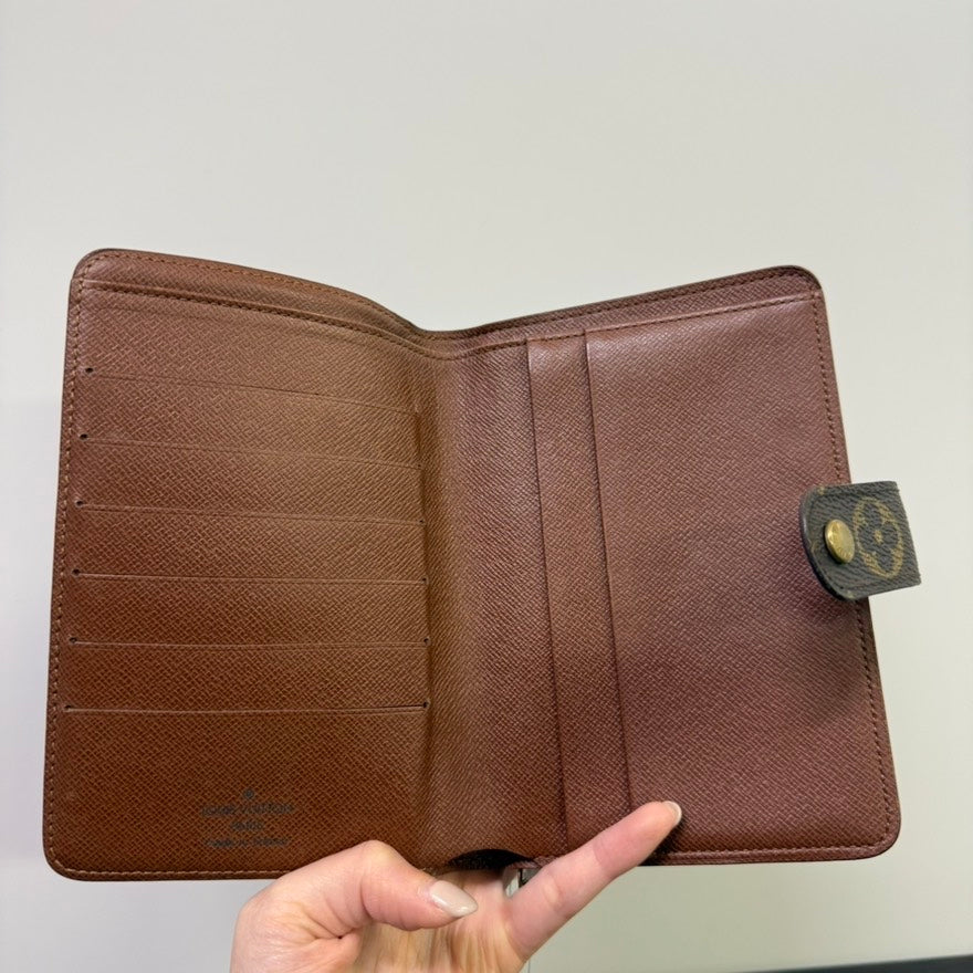 LV Monogram Wallet LB113343
