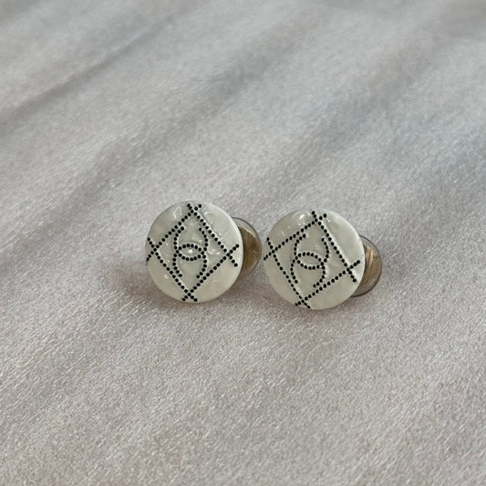 CHANEL Matelasse Dot Coco Mark Circle Earrings White Black Gold Hardware