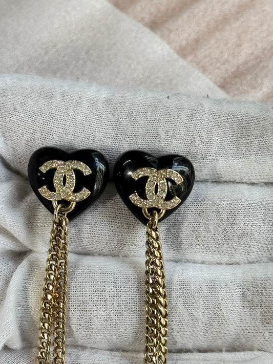 Preloved CHANEL Heart Pearl Earrings Black Gold 2way