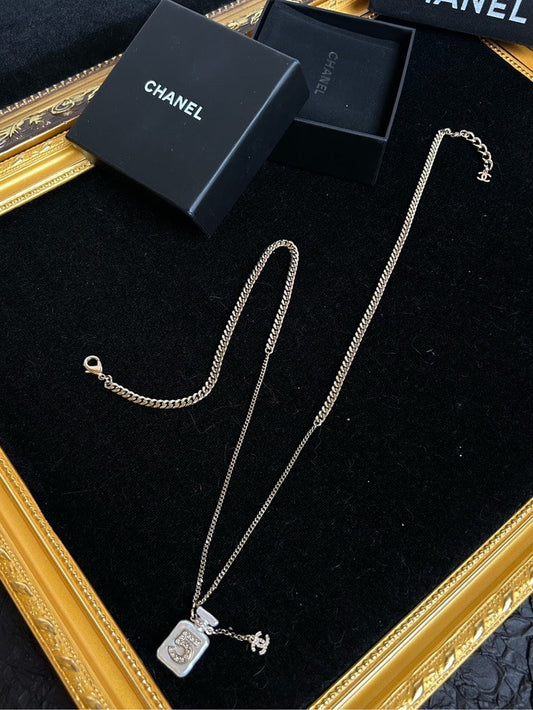 Chanel No Perfume Bottle Double C Diamond Necklace cm Gold Pendant