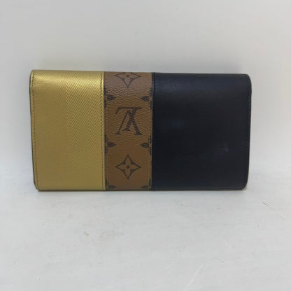 Louis Vuitton Twist WOC Black Leather Crossbody Bag