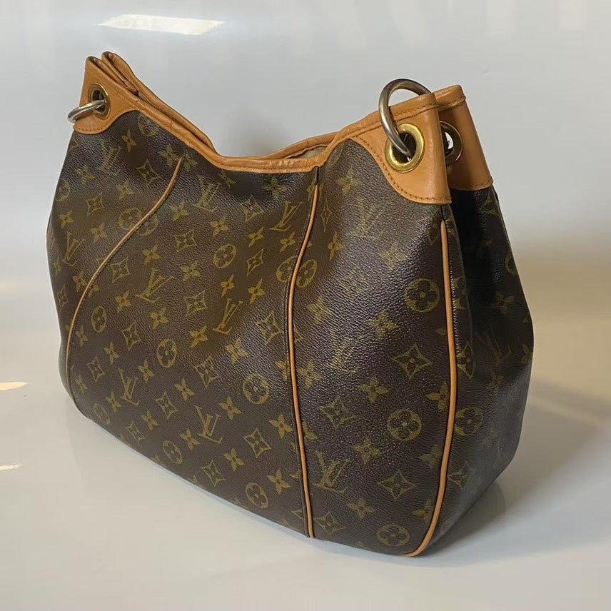 LV Galliera bag