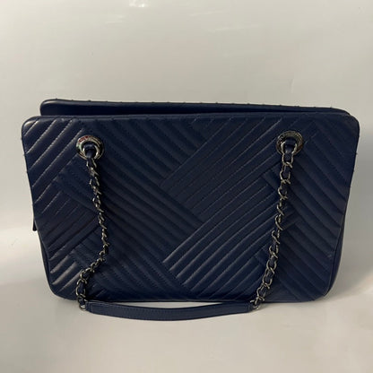 Chanel Vintage Blue Leather Quilted Tote Bag – Designer Handbag