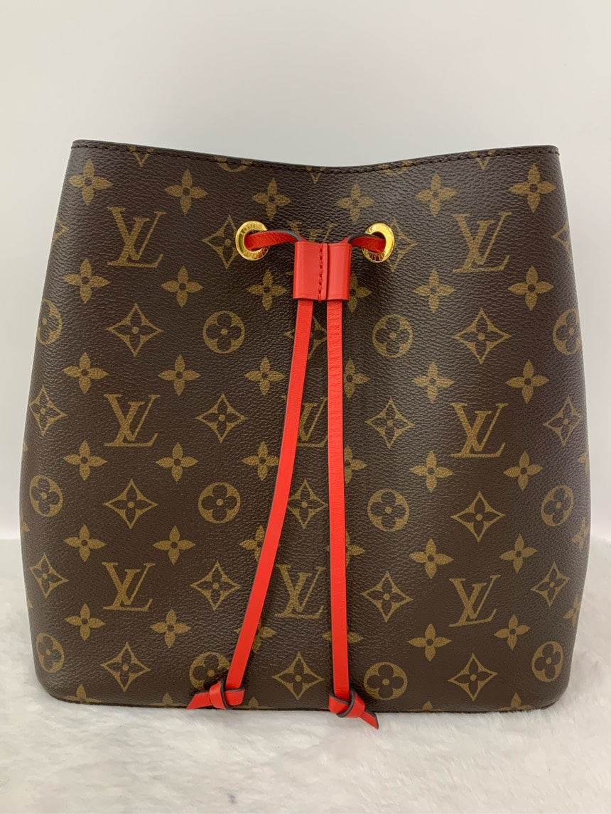 LV Bucket
