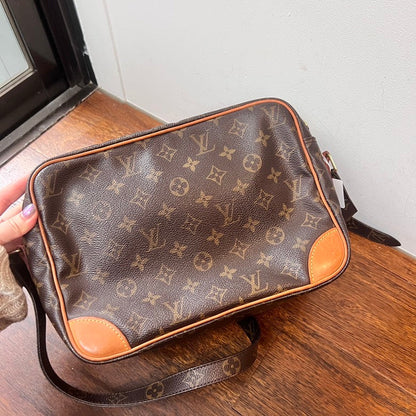LV Monogram Nile Crossbody Bag AG295