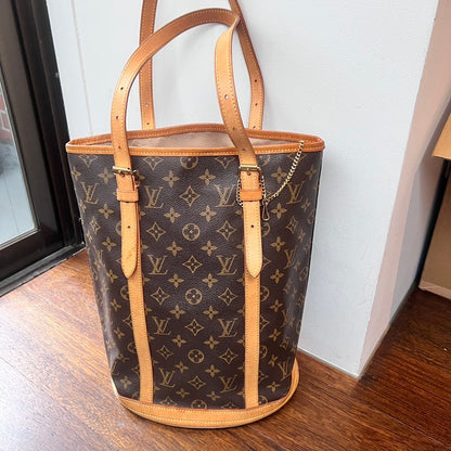 LV Monogram Bucket Bag AG025