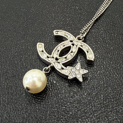 Chanel Coco Rhinestone Pearl Necklace BP GT White Necklace