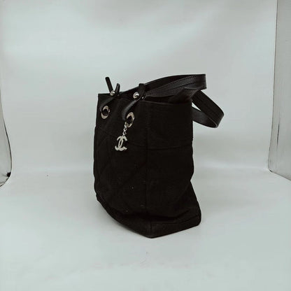 Chanel Canvas Tote Classic Black Everyday