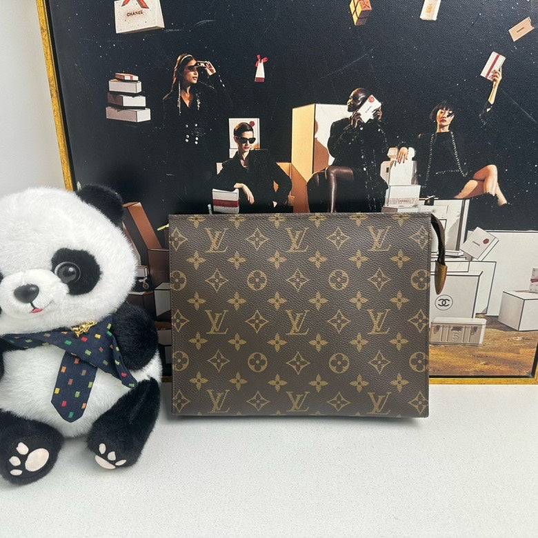 💕New pre loved LV Clutch bag(11815434)