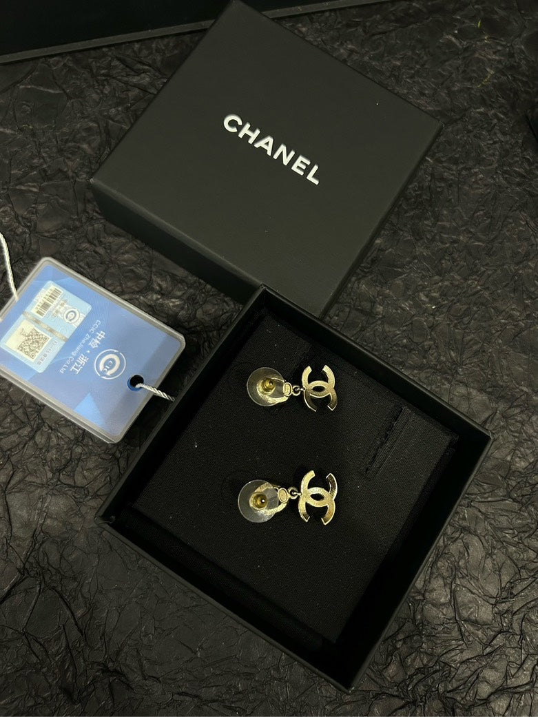 Chanel Champagne Gold Oval Double C Earrings with Small Pearls