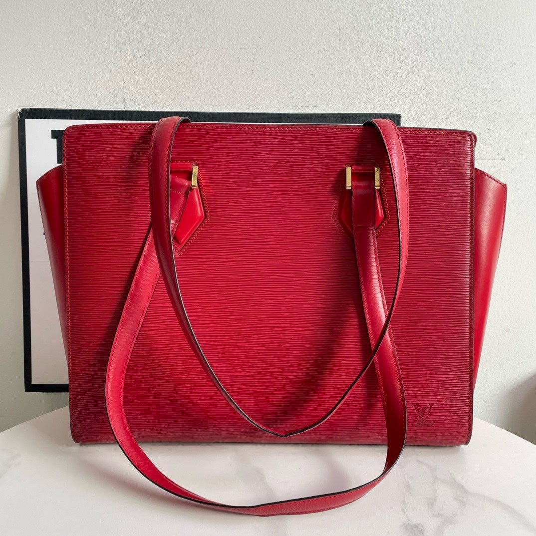 Vintage💎 Louis Vuitton Epi Leather Tote Bag (1998) #13403