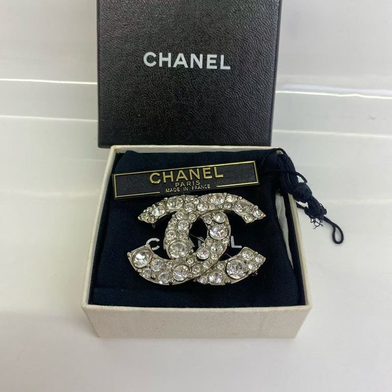 Chanel Preloved Brooch HY Silver Statement