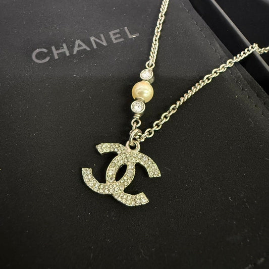 Preloved Chanel Coco Rhinestone Necklace Silver Pendant