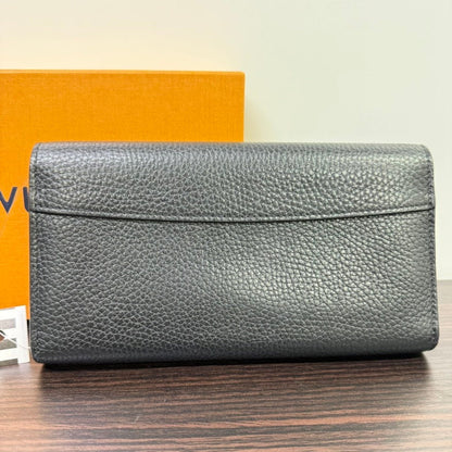 LV Capucines Leather Long Wallet LB114020