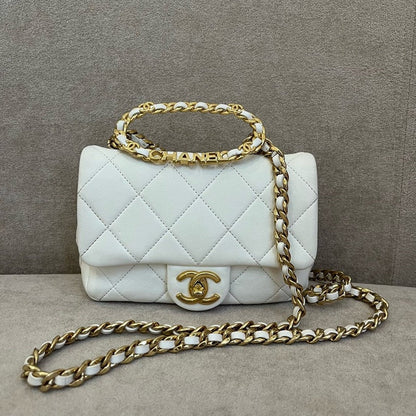 Preloved Chanel Flap Bag White Quilted Leather Microchip Shoulder Bag