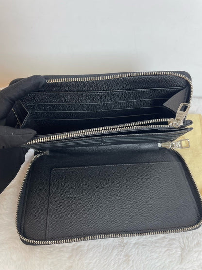 LV Wallet