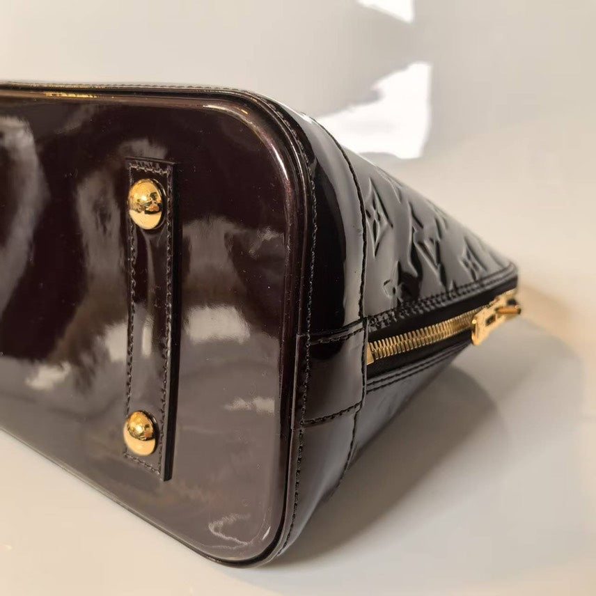 LV Alma bag